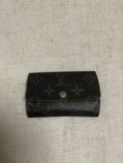 Item thumbnail for item 4e3c0d37-e9f8-4946-a43f-8abcd5c9e702