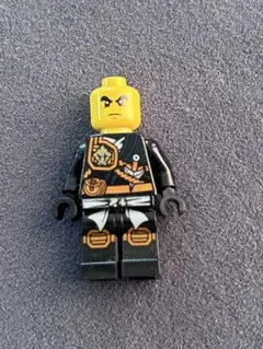 LEGO 忍者 ミニフィギュア 黒金