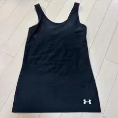 Under Armour ブラック タンクトップ