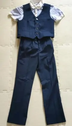 ネイビー フォーマルスーツ 半袖シャツ、ベストとパンツセット　130cm
