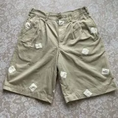 Karl Helmutカールヘルム　ロゴパッチ付きハーフパンツM カーキベージュのサムネイル