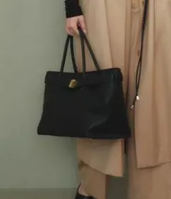 新品 2025AW anuans アニュアンス ベルトディテールバッグ