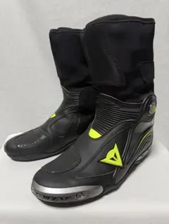 2026年最新】axial d1 bootsの人気アイテム - メルカリ
