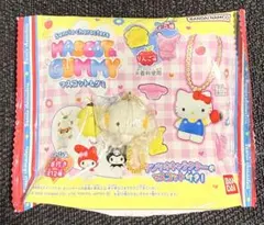 サンリオキャラクターズ　マスコット&グミ　こぎみゅん