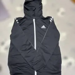 adidas キッズパーカー 150cm