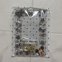 ディズニーストア　シークレットカードホルダー　ミッキー