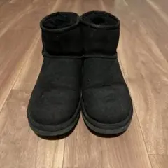 UGG ブラック ムートンブーツのサムネイル