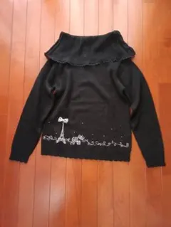 アクシーズファム　エッフェル塔刺繍オフショルダーセーター　ブラック