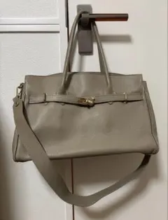 【最終値下】AULENTTI レザー トートバッグ