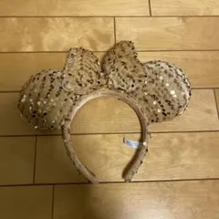 Disneyカチューシャミニーゴールド