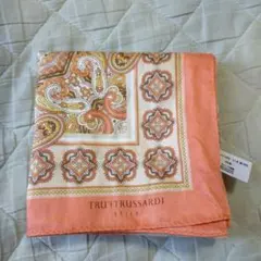 り*ん様 TRUSSARDI ペイズリー柄スカーフ