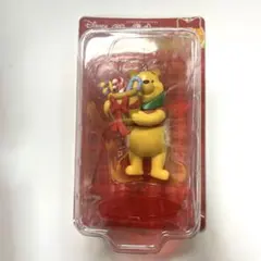 『DISNEY クリスマスオーナメントくじ2025』 プーさん