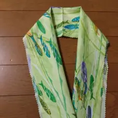 半襟につかえるハギレ　緑系　魚模様
