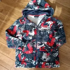 値下げ！PUMA パーカー 130サイズ 赤・青・白　アウター　裏起毛