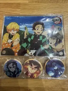鬼滅の刃　アクリルボード　缶バッチ