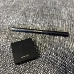 uneven アイライナーとアイシャドウセットのサムネイル