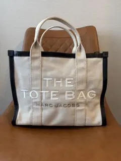 MARC JACOBS THE TOTE BAG アイボリー/ブラック