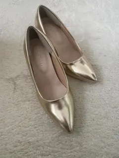 ゴールド 走れるパンプス　 ７センチヒール