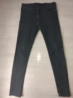 UNIQLO ダークグレー スキニーデニム