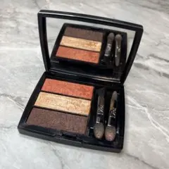 早い者勝ち‼️ ディオールDior 限定　トリオブリックパレット 653