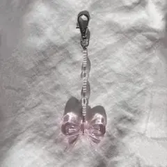 ピンクリボンストラップ　ビーズ　バッグチャーム　ハンドメイド　①