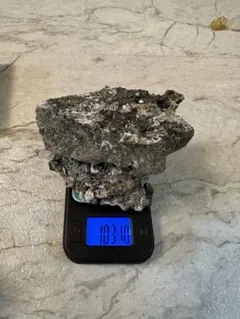 灰鉄石榴石 ガーネット 103.10g 甲武信鉱山 長野県 国産鉱物 鉱物標本