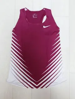 【新品未使用】ナイキ エアロスイフト ウィメンズ　ランニングシングレットS ナイキ - エアロスイフト シングレット - DISTANCE