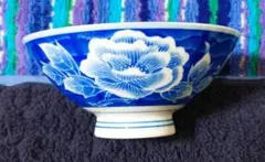 青色花柄陶器飯碗