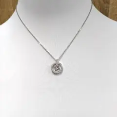 MECE26011　スワロフスキー　クリスタルシルバーネックレス