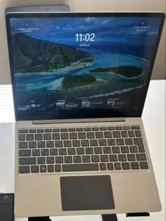 Microsoft surface laptop go 1943