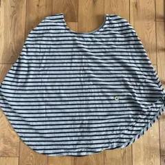 授乳ケープ グレーと黒のストライプ