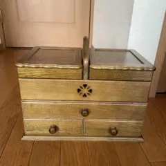 Item thumbnail for item b2269bc1-f447-4252-a36f-67417d242f43