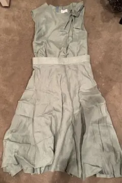 パステルグリーン　便利なセットアップ　トップス　スカート