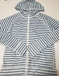 新品　ラッシュガード