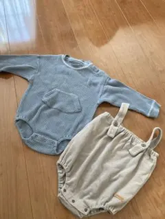 ロンパースとオーバーオールセット