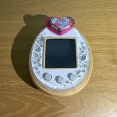 たまごっちピース本体たまデコピアス付き Tamagotchi P's イエロー