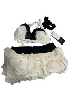 Item thumbnail for item 4dd9a1fb-7123-4e99-81ff-3aa4b1a0a88f