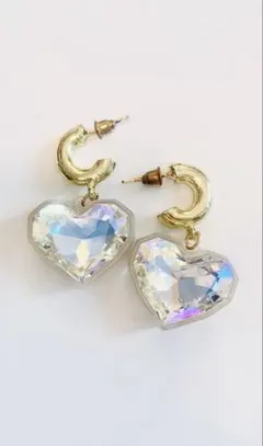 ハート型クリスタルフープピアス
