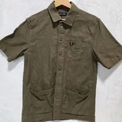 美品 FRED PERRY フレッドペリー 半袖シャツ M3641 カーキ Sのサムネイル