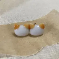 猫　ブローチ　ハンドメイド　みたらし団子