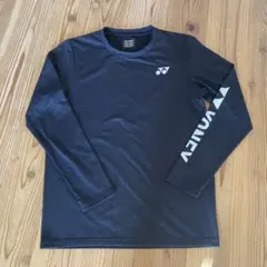 YONEX 裏起毛長袖Tシャツ ブラックM美品❣️