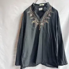 LATINO 刺繍シャツ M ブラック 黒 エスニック Vネック プルオーバーのサムネイル