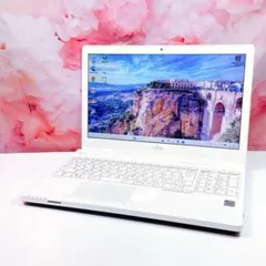 美品✨SSDで爆速✨windows11 薄型ノートパソコン✨オフィス カメラ