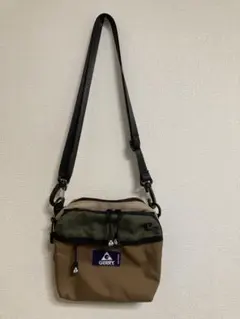 GERRY スクエアマルチショルダーバッグ ベージュ/カーキ ユニセックス