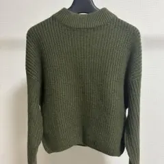 H&M ニットトップス 短丈 グリーン