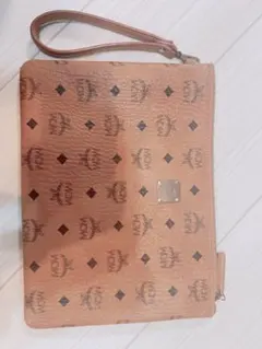 MCM クラッチバッグ　美品のサムネイル