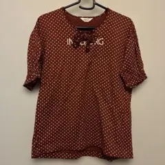 （672）INGEBORG 赤色ドット柄 半袖トップス　F