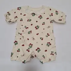 conoco いちごとうさぎ柄ロンパース 60-70cm裏起毛あったか