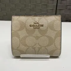 R*♡様 COACH ベージュ 二つ折り財布
