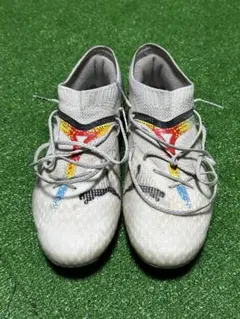 【匿名配送】PUMA フューチャー 7 プロ ハイカット ホワイト/オレンジ 匿名配送】PUMA フューチャー 7 プロ ハイカット ホワイト/オレンジ